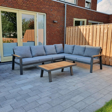Tuinmeubelen Albrandswaard