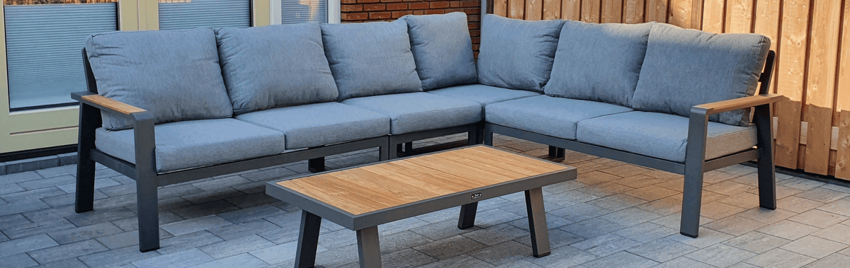 Outdoor-Lounge-Sets