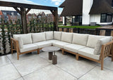 Belito Daan XL teak loungeset – sfeerbeeld in de tuin