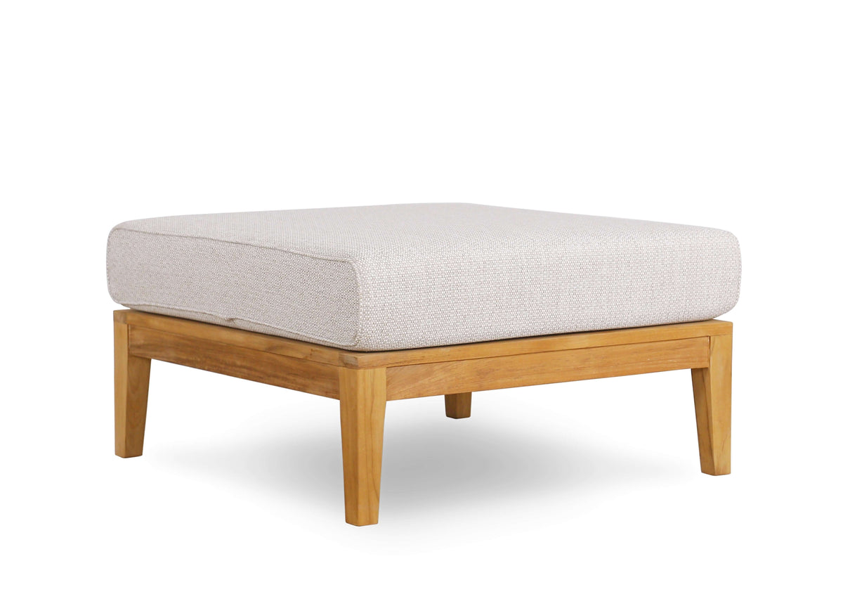 Belito Daan XL teak loungeset – aanzicht met ottoman