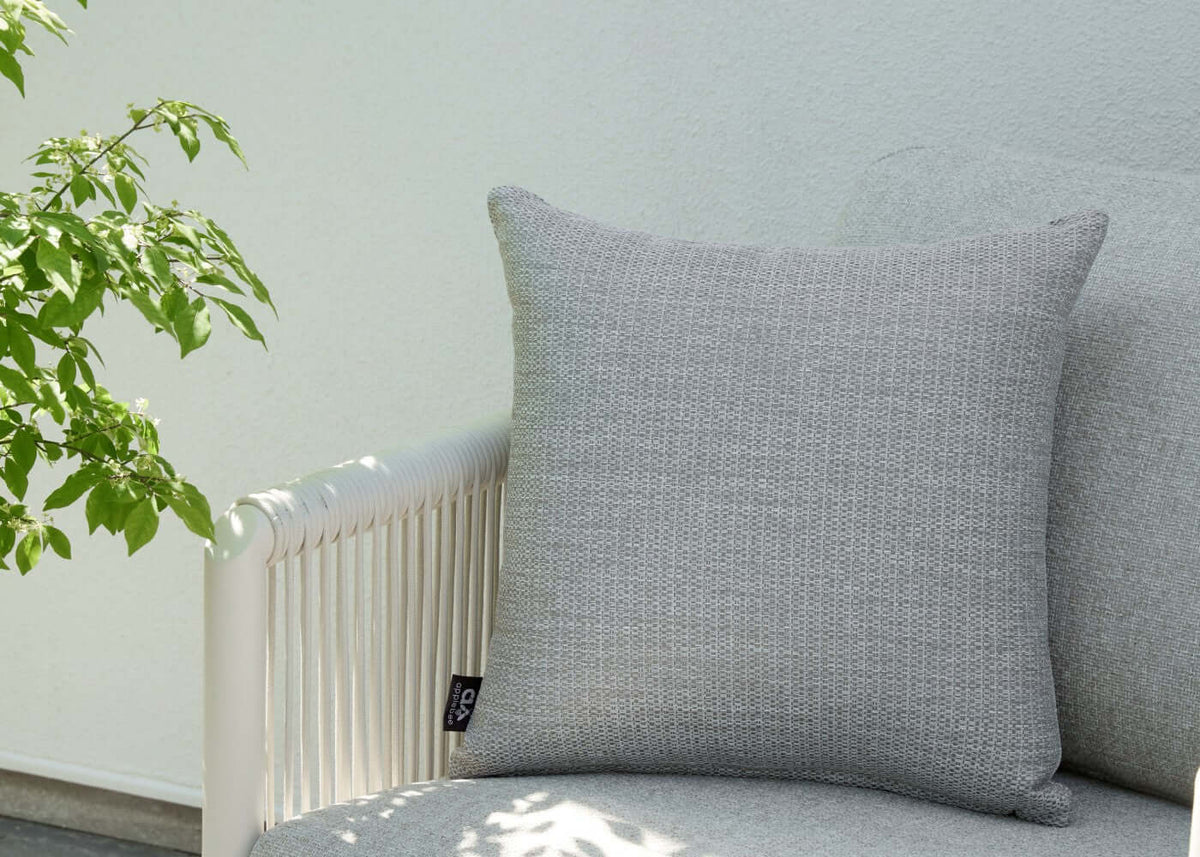 _Apple_Bee_DecoPillows_SmokedGrey