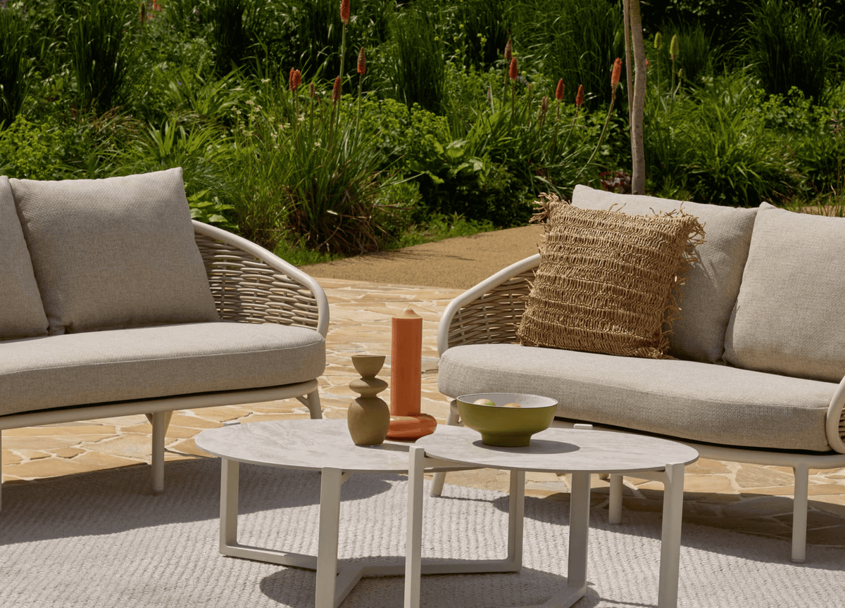 Apple Bee Pine Key loungeset Oyster closeup