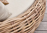 Detail Apple Bee Cocoon daybed: BeeWett® kussen en handgevlochten Biculair® rand