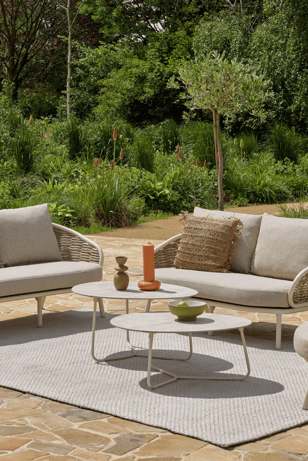 Apple Bee pine key oyster loungeset Sfeerbeeld 2