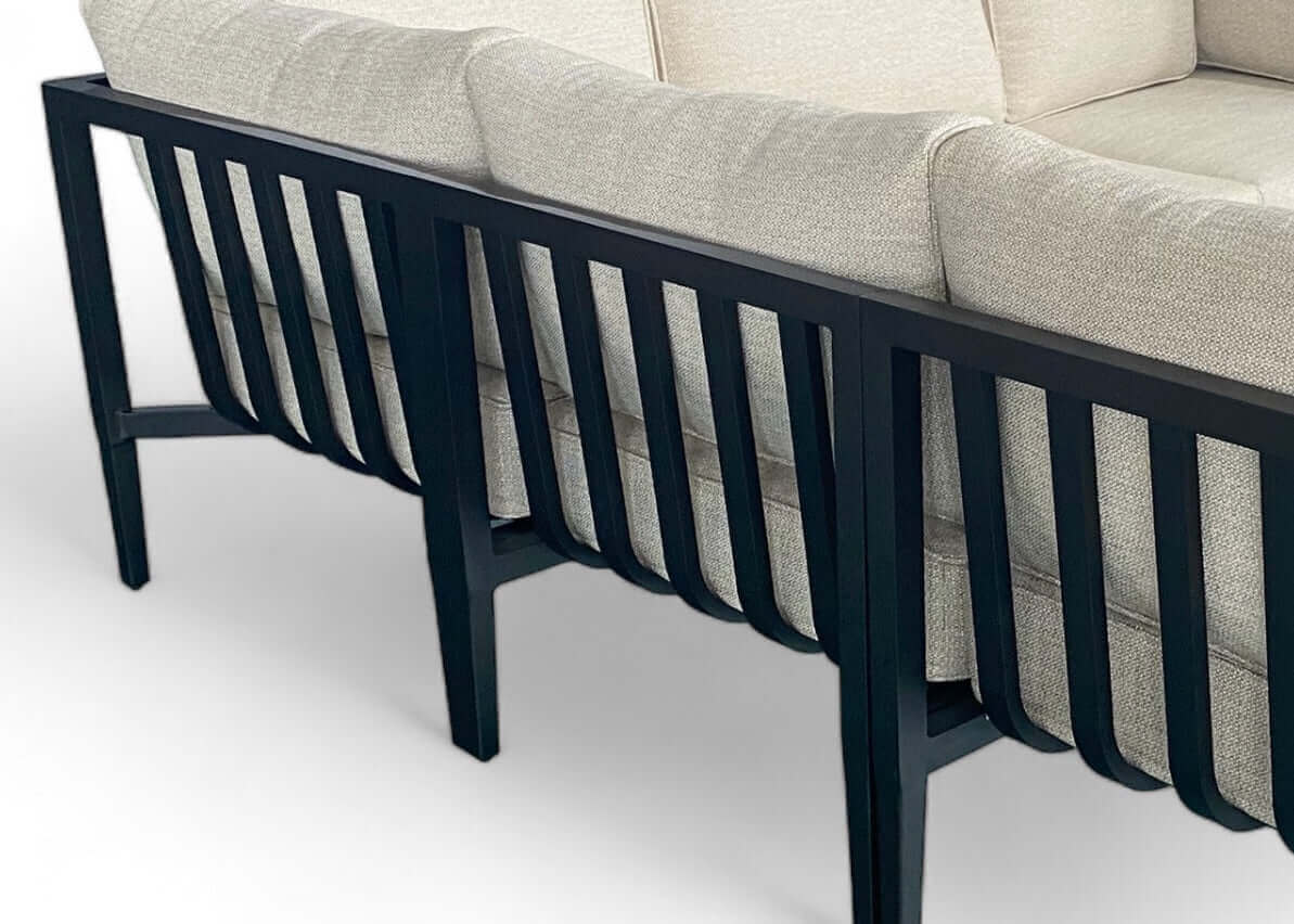 Belito Daan XL aluminium loungeset met ronde teakhouten tafels, achterzijde