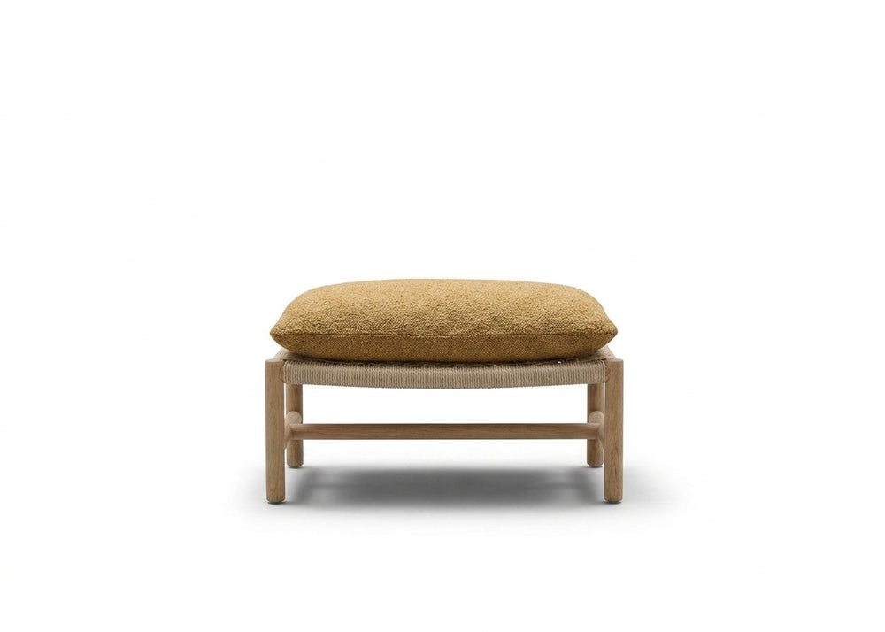 Apple Bee Jamila hocker voetenbank teak met Linen Biculair wicker en Amber kussen
