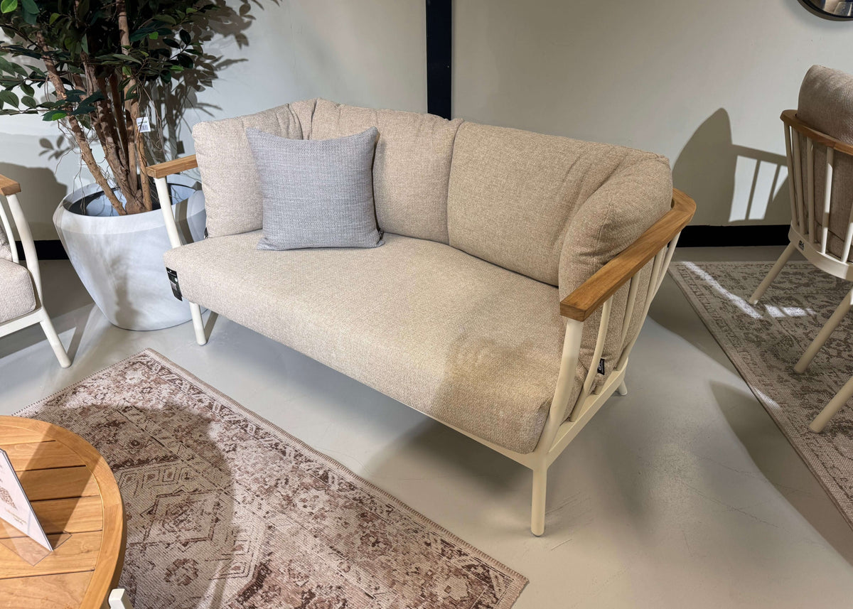 Apple Bee Condor Lounge Tuinbank 150cm Oyster showroommodel