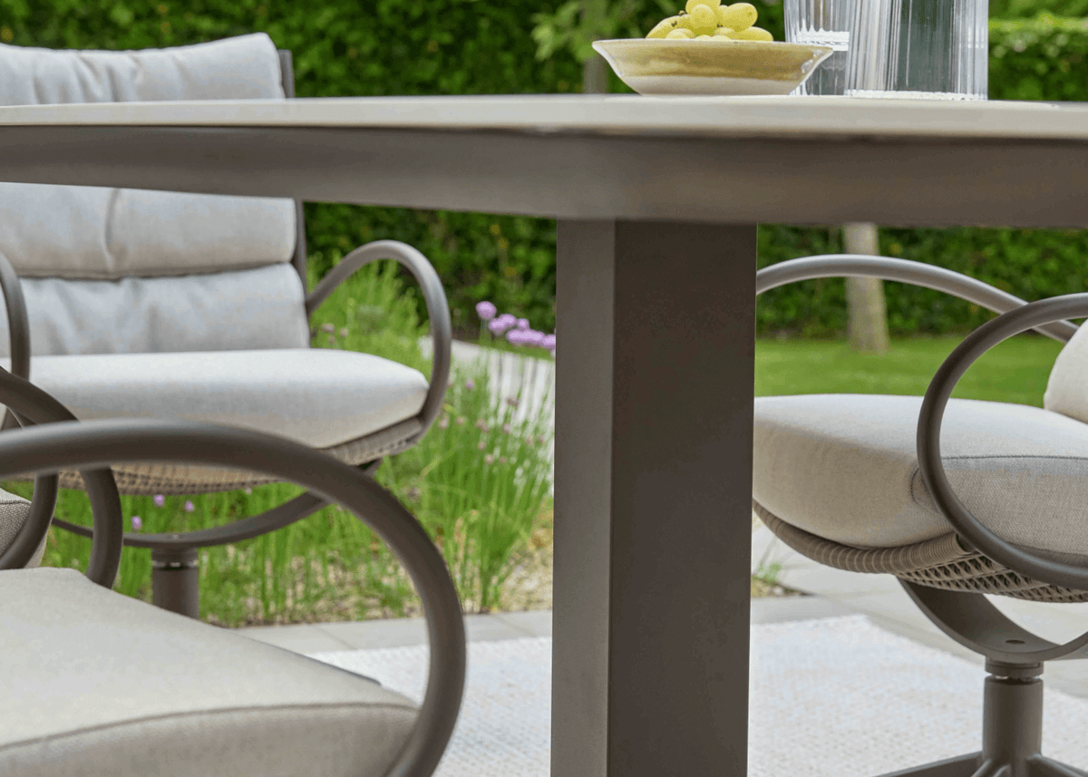 Apple Bee Camp Bay dining stoel in Bronze, detail